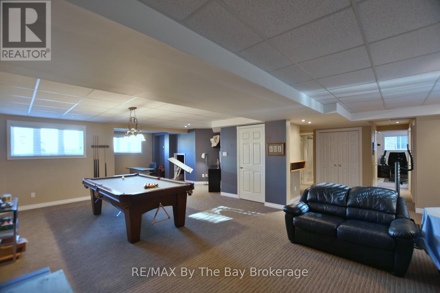 10 Cherry Sands Crescent, Wasaga Beach, Ontario  L9Z 1P5 - Photo 9 - S12698902