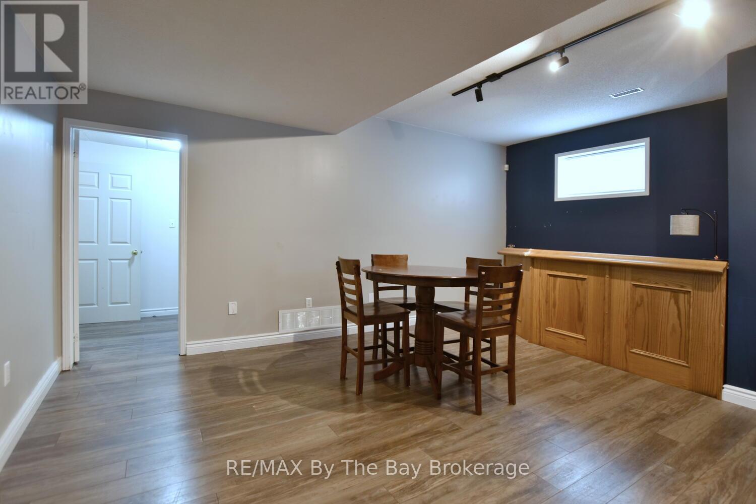 69 Caribou Trail, Wasaga Beach, Ontario  L9Z 1N3 - Photo 31 - S12698966