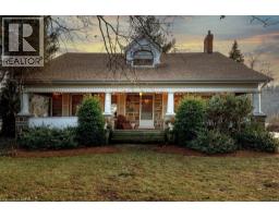 982 8 Highway, Stoney Creek, Ontario