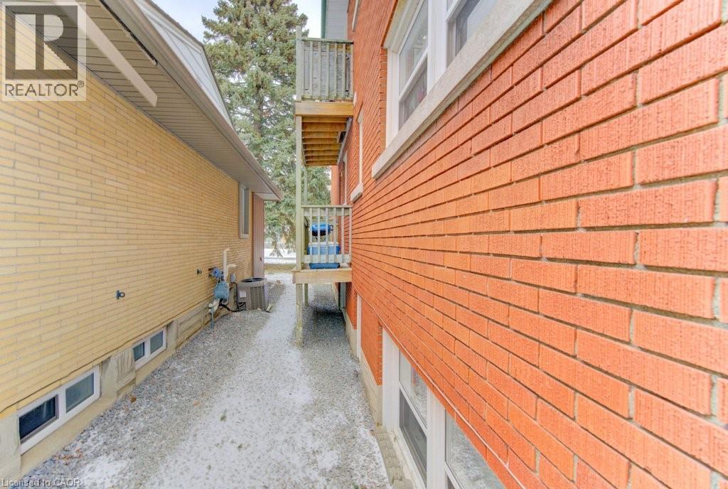 109 Eton Drive, Kitchener, Ontario  N2B 1N1 - Photo 42 - 40798407