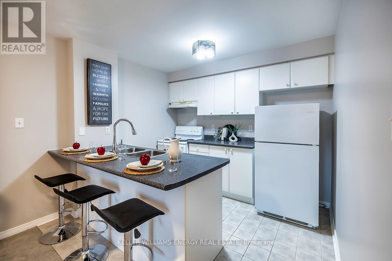 104 - 94 Aspen Springs Drive, Clarington, Ontario  L1C 5N4 - Photo 14 - E12698886