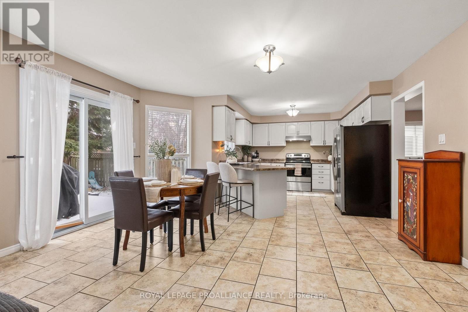 851 Chipping Park Boulevard, Cobourg, Ontario  K9A 5L1 - Photo 21 - X12698972