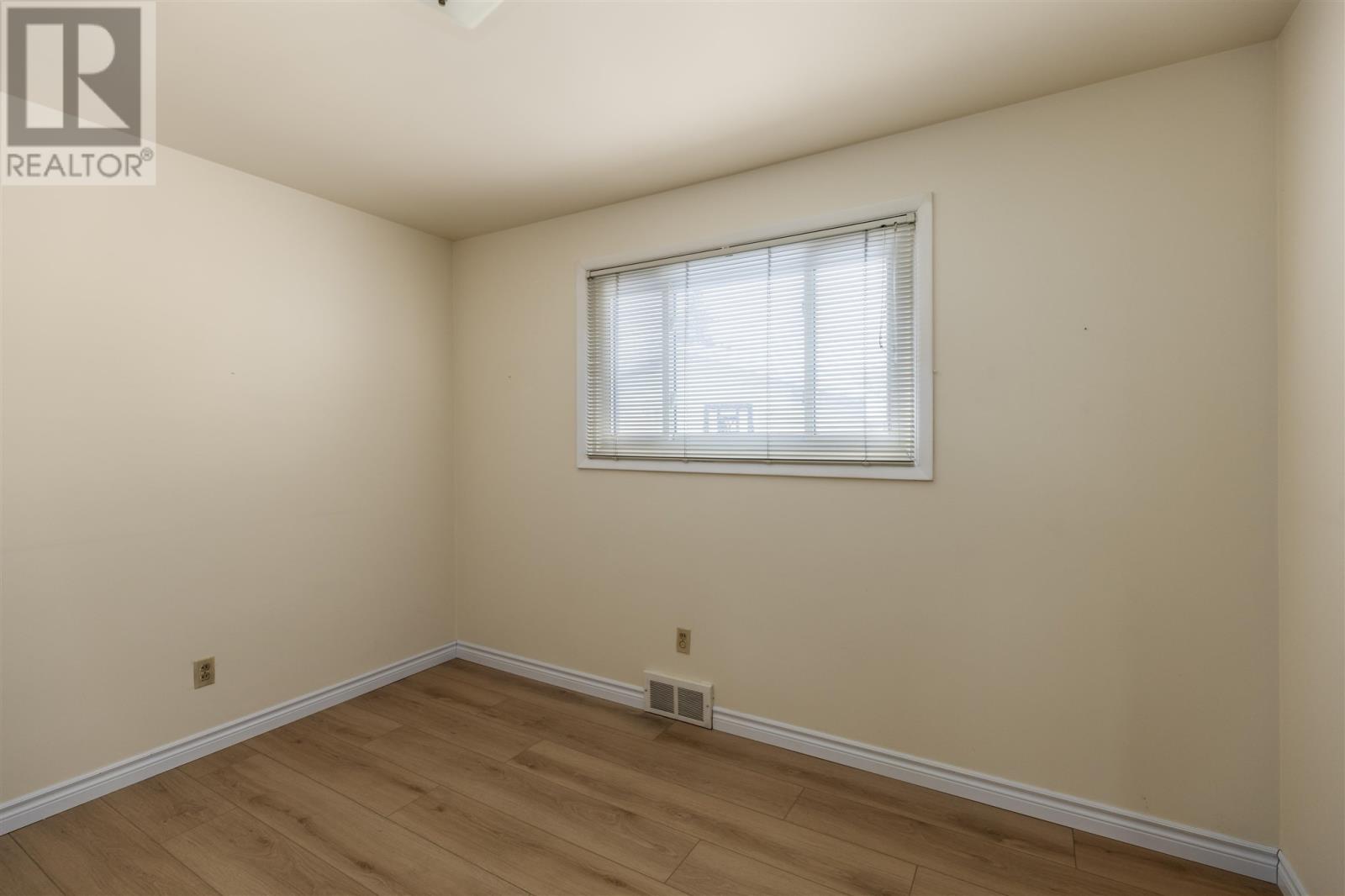 134 Ruth St, Sault Ste. Marie, Ontario  P6C 2E7 - Photo 19 - SM260103