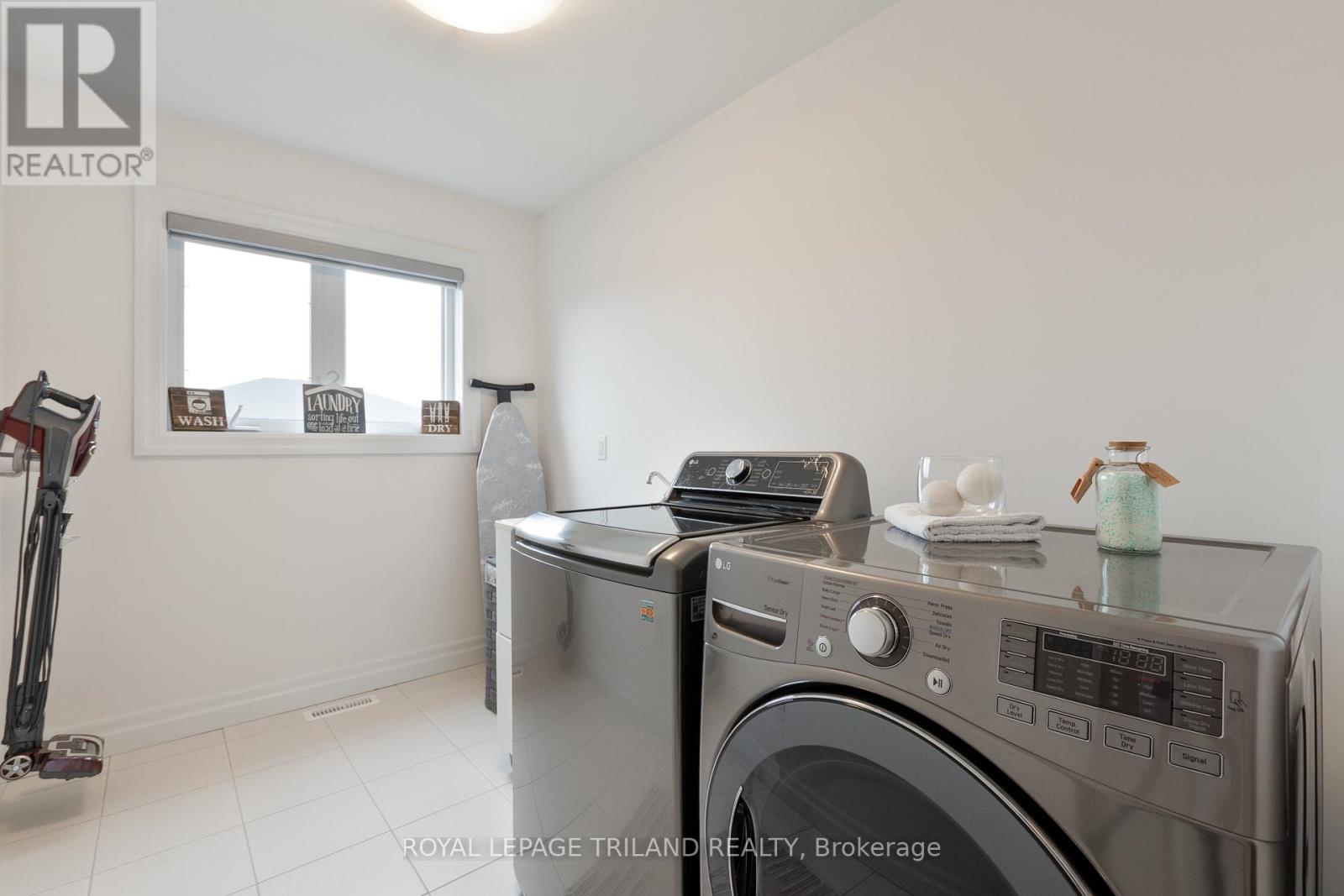 6447 Storey Chase, London South, Ontario  N6P 0G3 - Photo 21 - X12698968