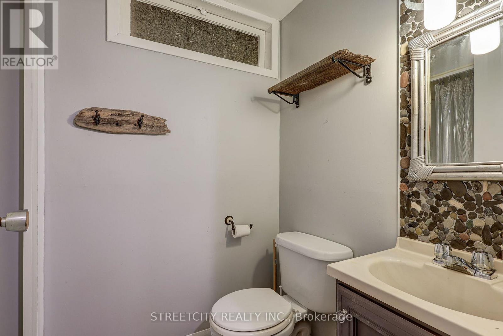 23 Dyer Crescent, St. Thomas, Ontario  N5R 5K2 - Photo 19 - X12698992