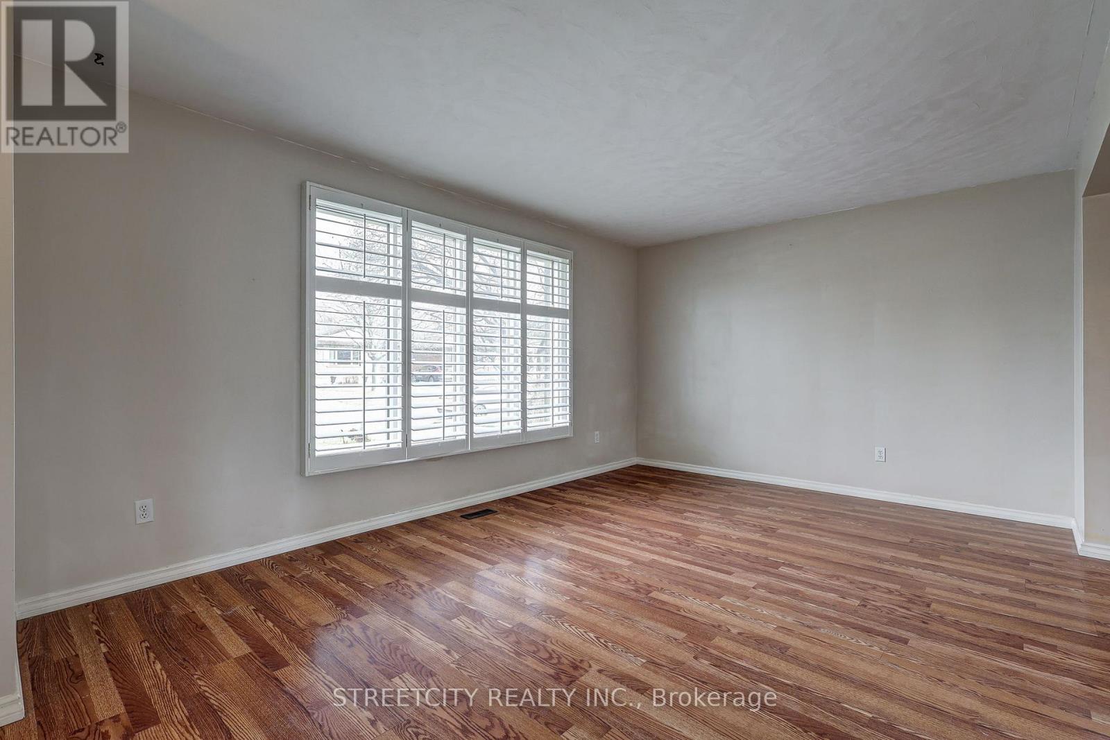 23 Dyer Crescent, St. Thomas, Ontario  N5R 5K2 - Photo 22 - X12698992