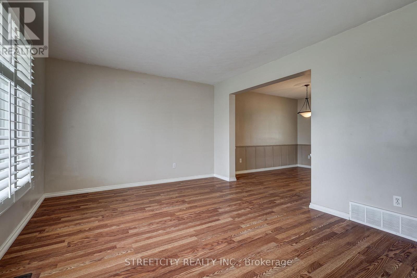 23 Dyer Crescent, St. Thomas, Ontario  N5R 5K2 - Photo 23 - X12698992