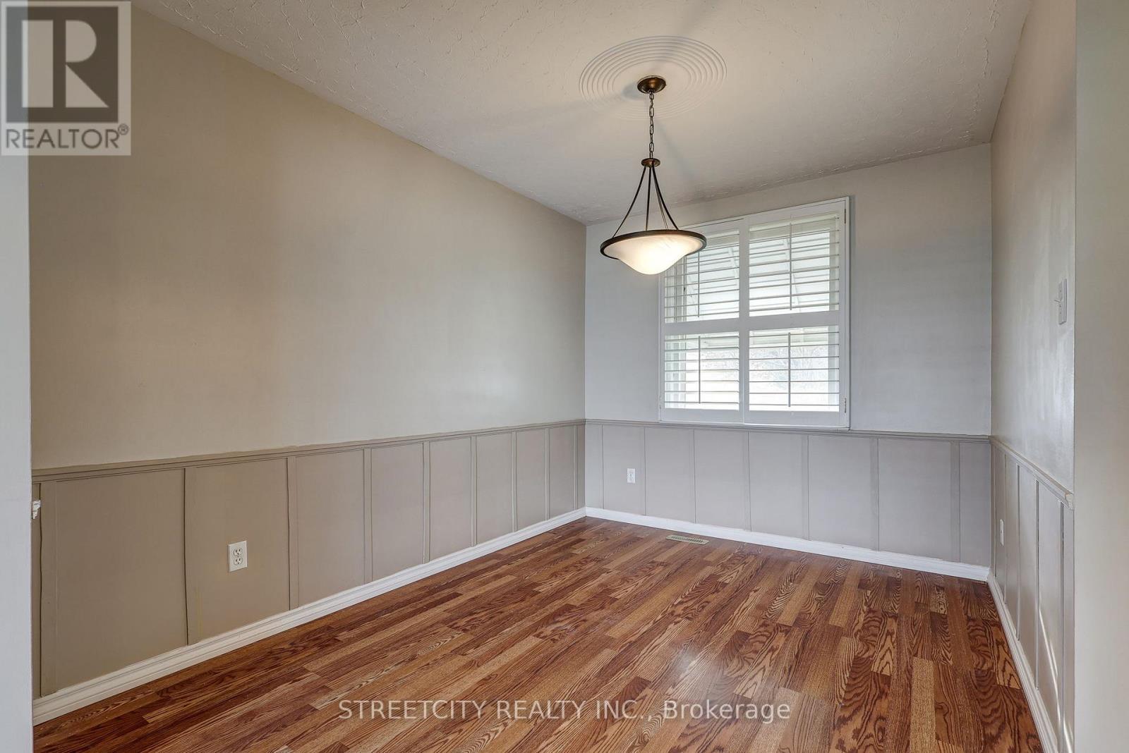 23 Dyer Crescent, St. Thomas, Ontario  N5R 5K2 - Photo 26 - X12698992