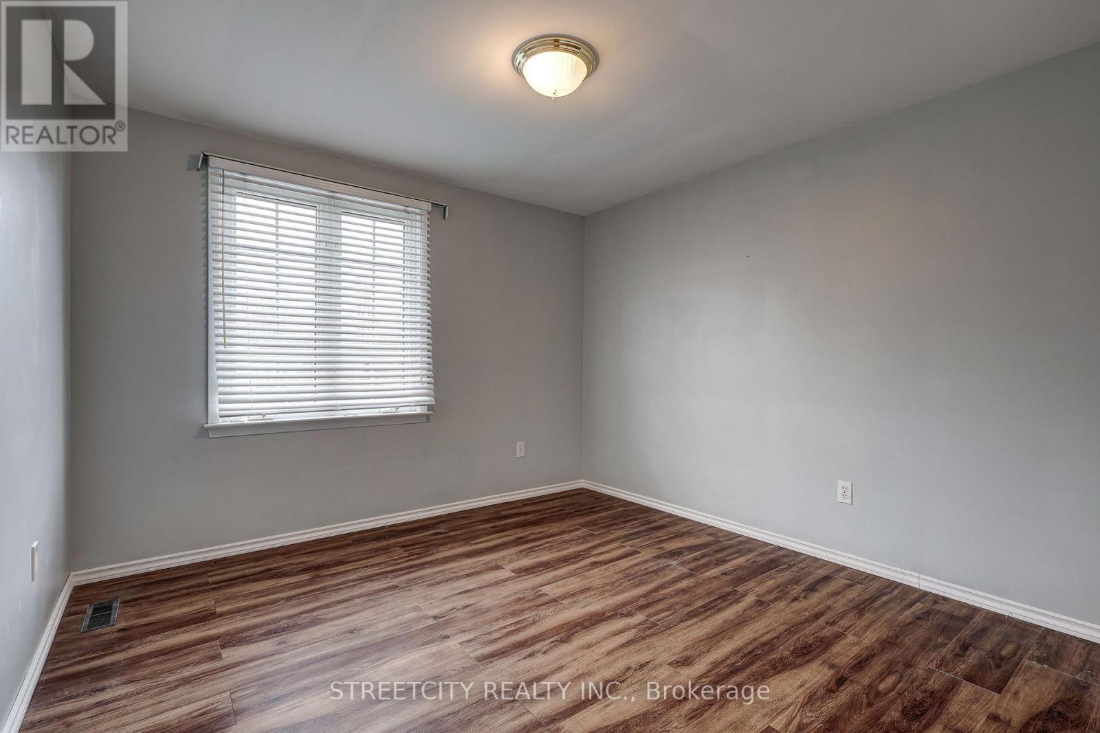 23 Dyer Crescent, St. Thomas, Ontario  N5R 5K2 - Photo 34 - X12698992