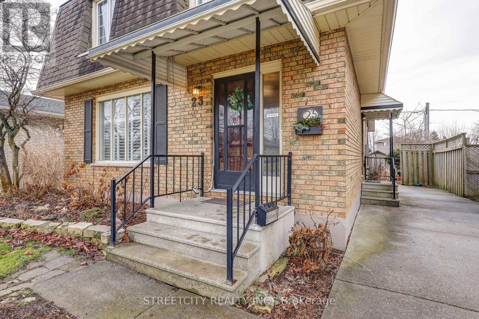 23 Dyer Crescent, St. Thomas, Ontario  N5R 5K2 - Photo 39 - X12698992