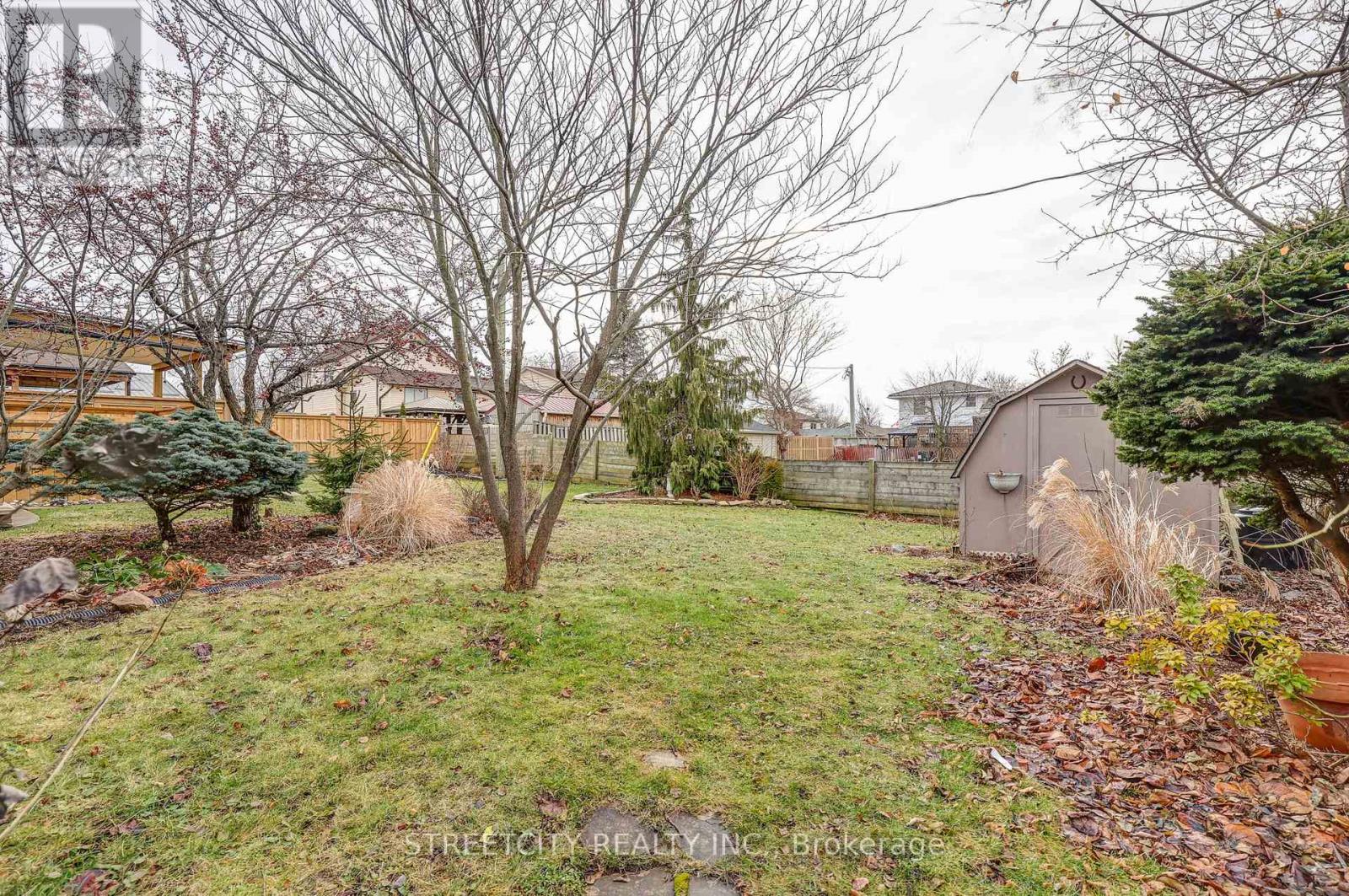 23 Dyer Crescent, St. Thomas, Ontario  N5R 5K2 - Photo 41 - X12698992