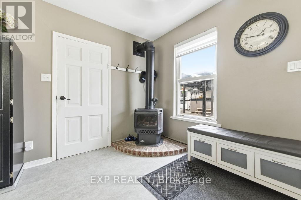 113 Bank Street N, Renfrew, Ontario  K7V 2E3 - Photo 12 - X12698922