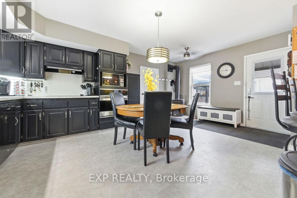 113 Bank Street N, Renfrew, Ontario  K7V 2E3 - Photo 9 - X12698922