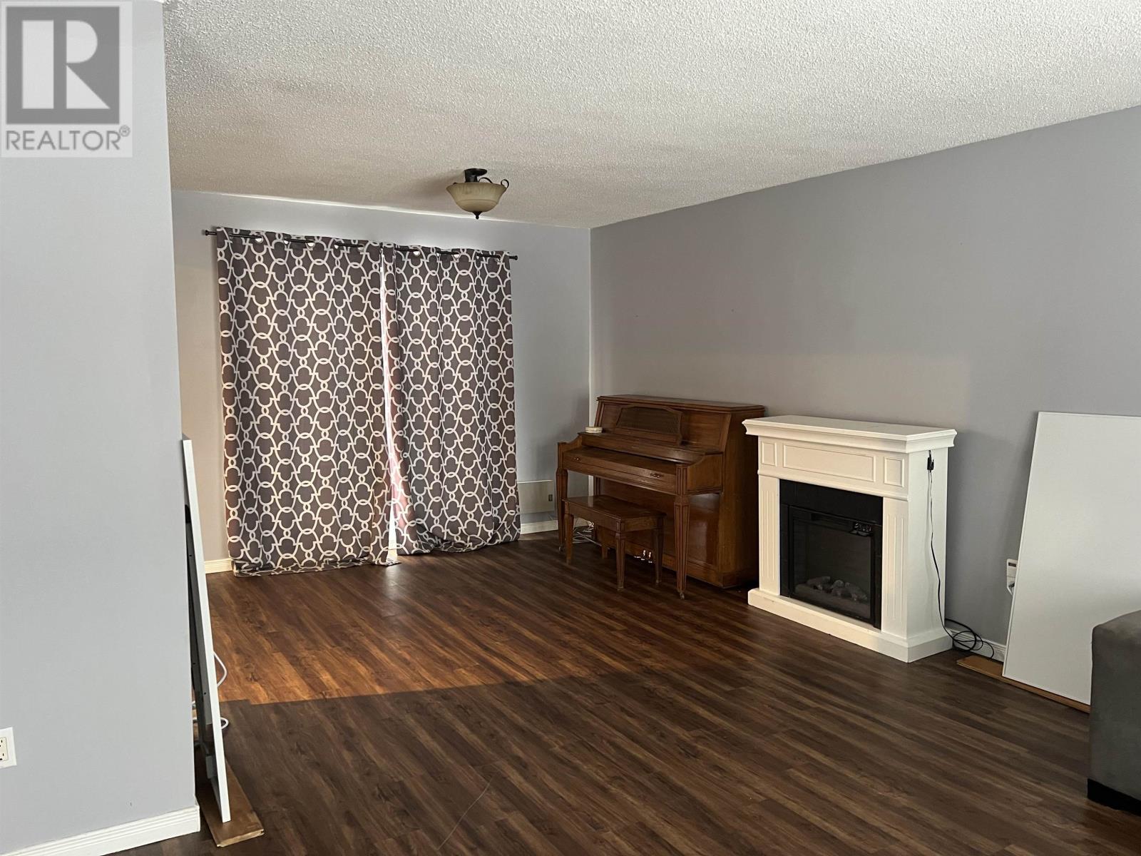 10 Eastgrove Ct, Terrace Bay, Ontario  P0T 2W0 - Photo 2 - TB2600075