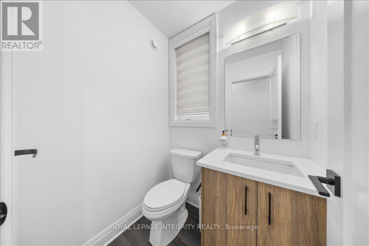 21 Angel Heights, Ottawa, Ontario  K2S 2N2 - Photo 17 - X12698896