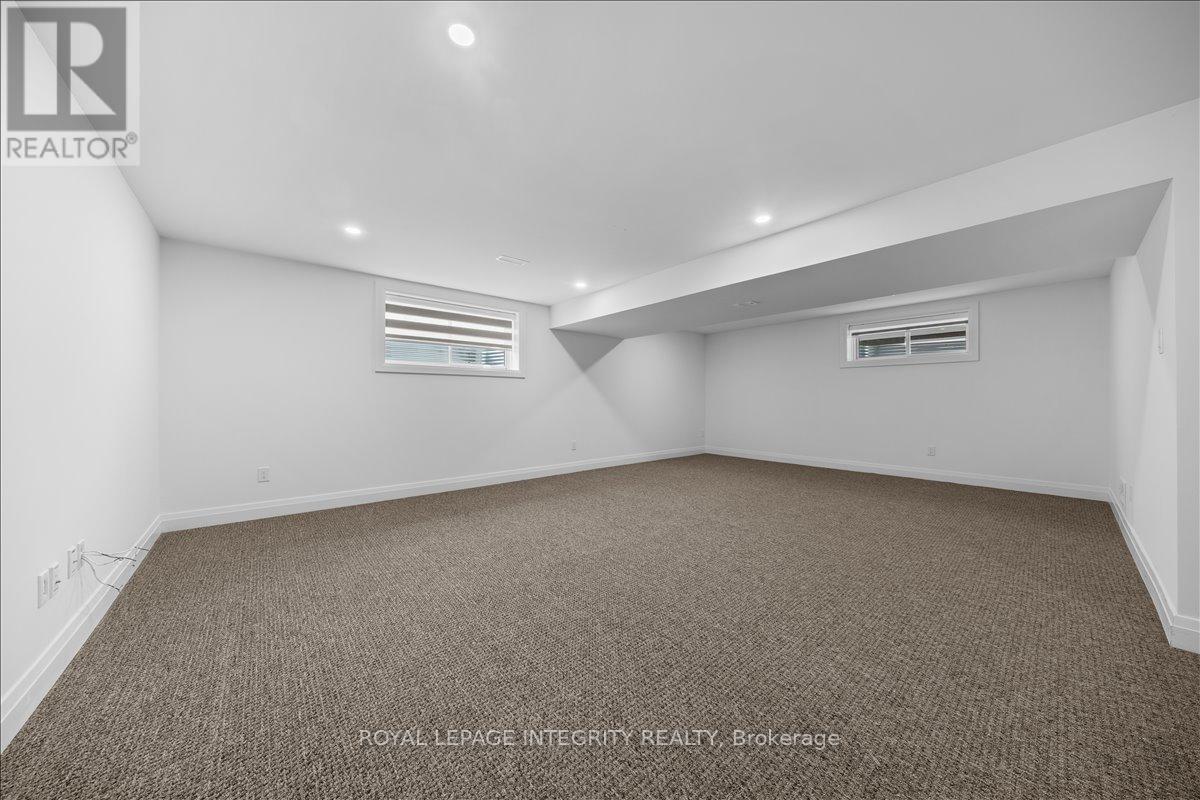 21 Angel Heights, Ottawa, Ontario  K2S 2N2 - Photo 19 - X12698896