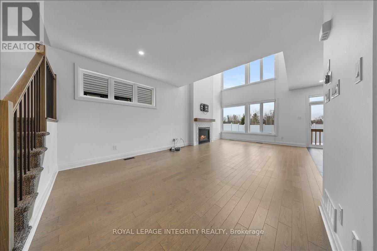 21 Angel Heights, Ottawa, Ontario  K2S 2N2 - Photo 7 - X12698896