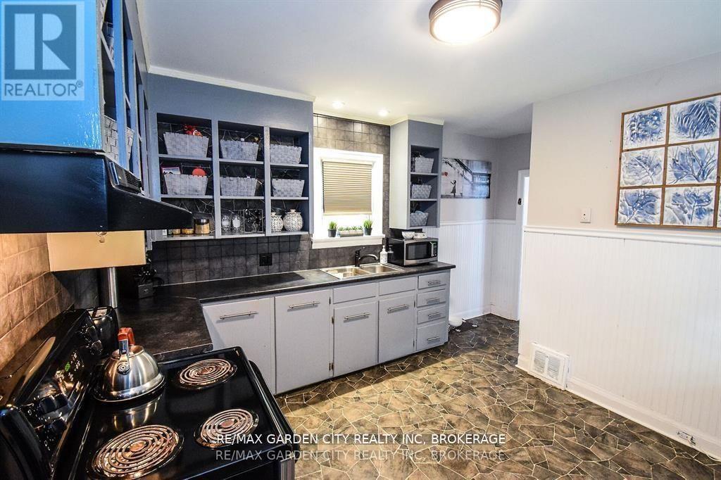 76 Beech Street, St. Catharines, Ontario  L2R 2B7 - Photo 17 - X12698940