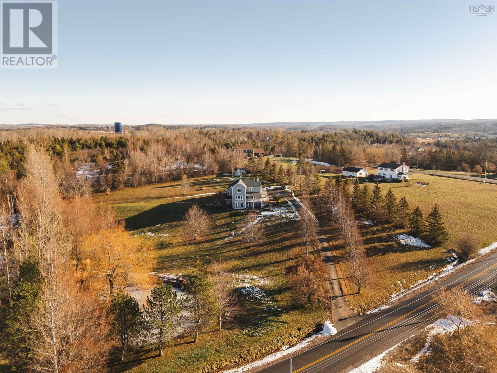 247 Dill Road, Currys Corner, Nova Scotia  B0N 2T0 - Photo 3 - 202600851