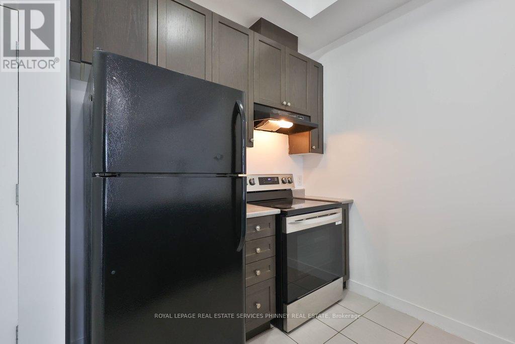 417 - 5020 Corporate Drive, Burlington, Ontario  L7L 0H7 - Photo 4 - W12613626