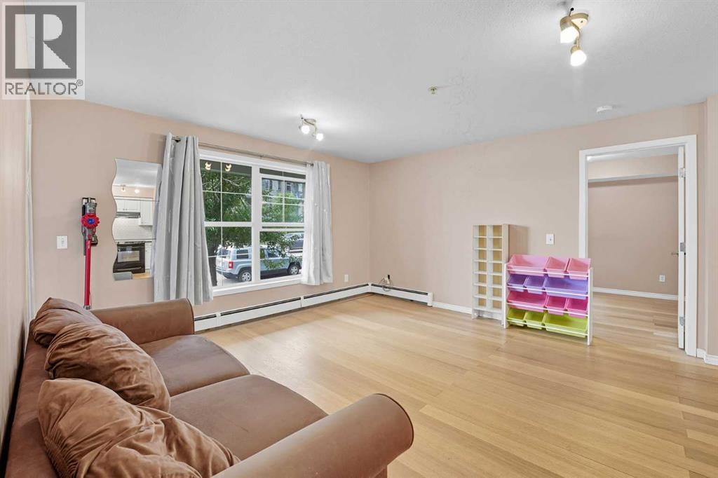 110, 2000 Applevillage Court Se, Calgary, Alberta  T2A 7Z4 - Photo 10 - A2279204