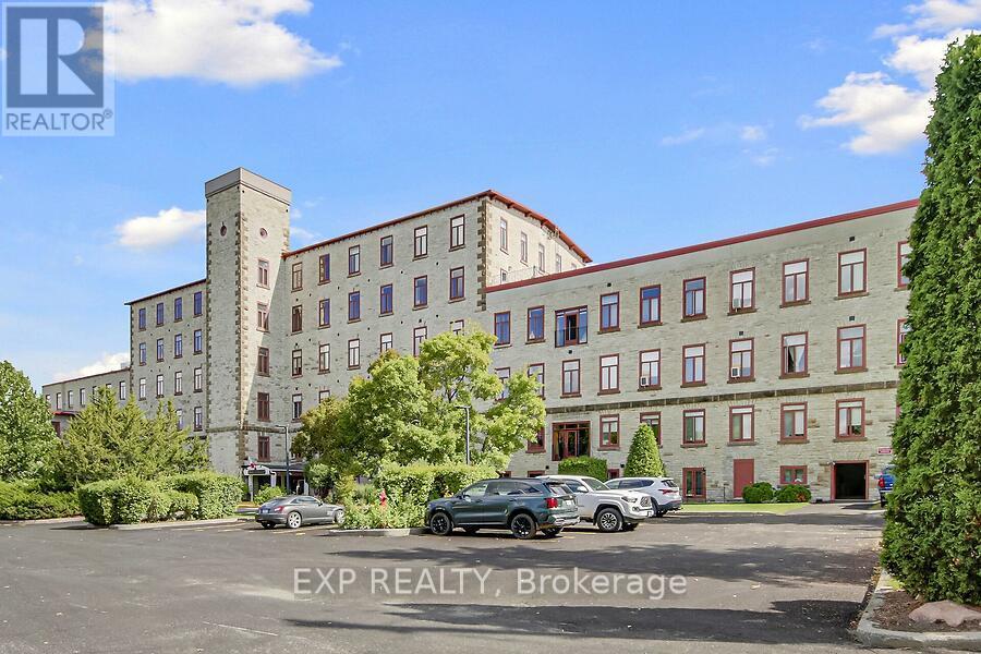 503 - 1 Rosamond Street E, Mississippi Mills, Ontario  K0A 1A0 - Photo 2 - X12687588