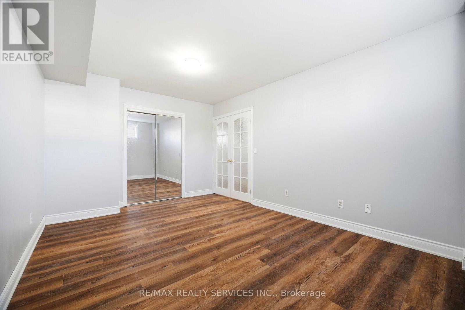 15 Margaret Street, Thorold, Ontario  L0S 1K0 - Photo 43 - X12682790