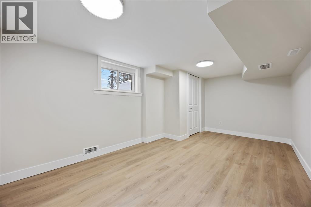 496 Talfourd Street, Sarnia, Ontario  N7T 1R7 - Photo 18 - 26000537