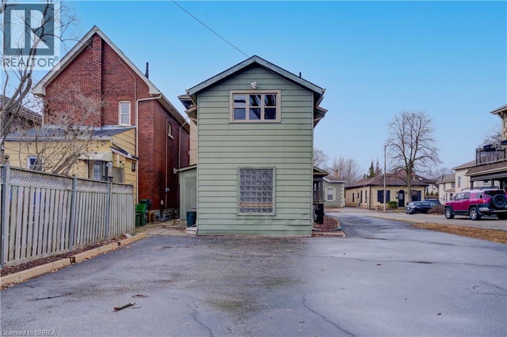 203 Brant Avenue Unit# 1, Brantford, Ontario  N3T 3J1 - Photo 27 - 40789925