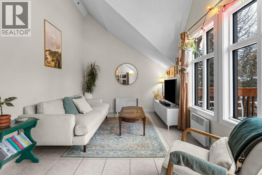 203, 201 Muskrat Street, Banff, Alberta  T1L 1H1 - Photo 9 - A2276771