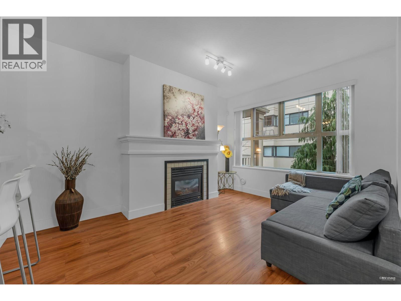 1305 4655 Valley Drive, Vancouver, British Columbia V6J 5L6 - Photo 2 - R3079807