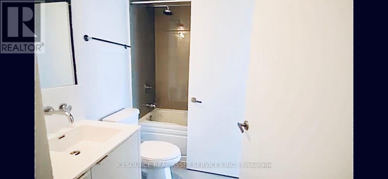 4903 - 100 Harbour Street, Toronto, Ontario  M5J 0B5 - Photo 7 - C12698870