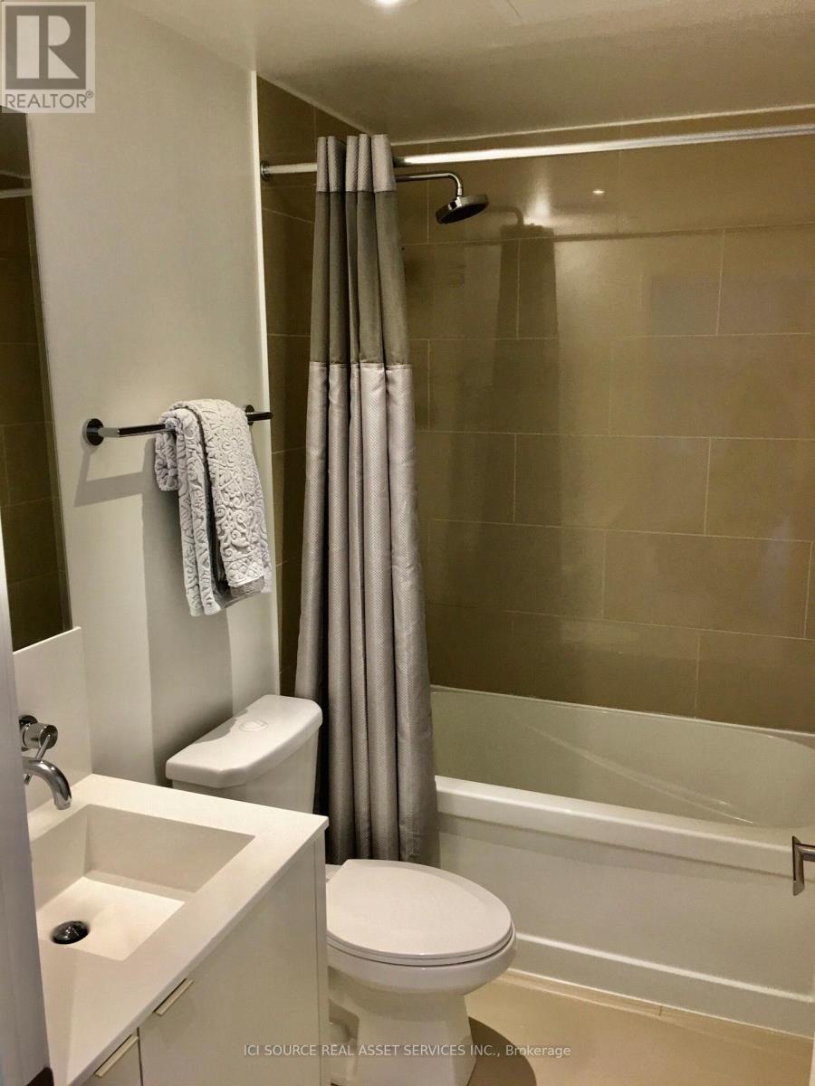 4903 - 100 Harbour Street, Toronto, Ontario  M5J 0B5 - Photo 8 - C12698870