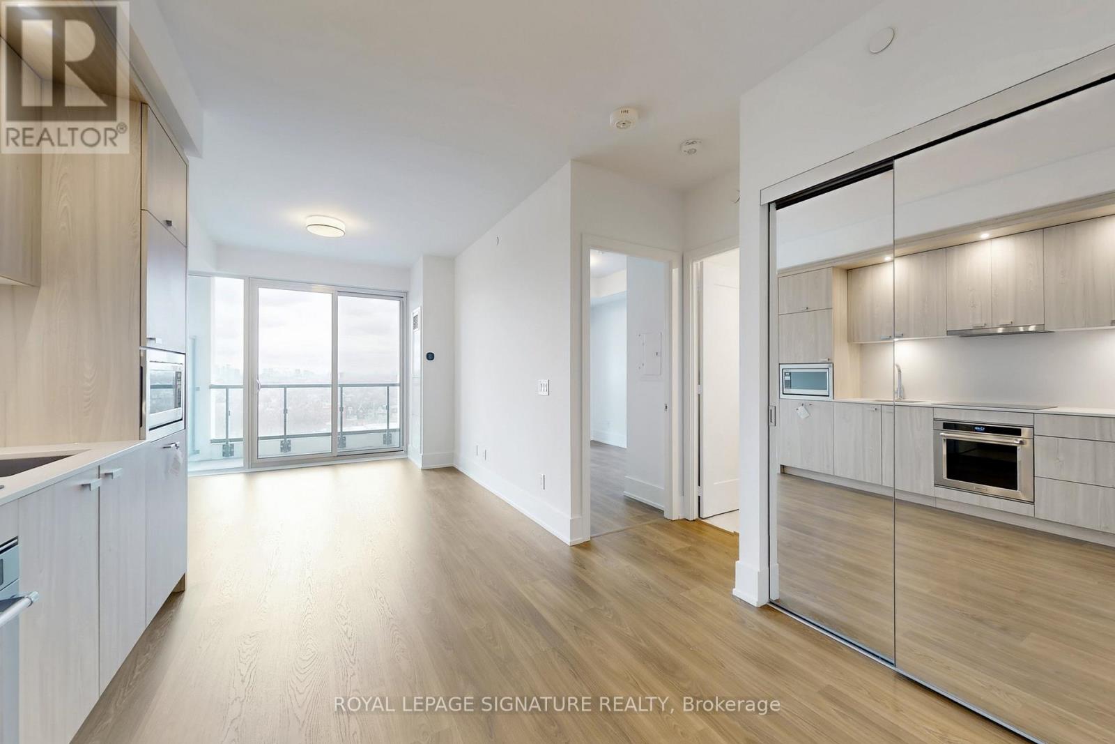 1106 - 115 Denison Avenue, Toronto, Ontario  M5T 0E6 - Photo 2 - C12698900