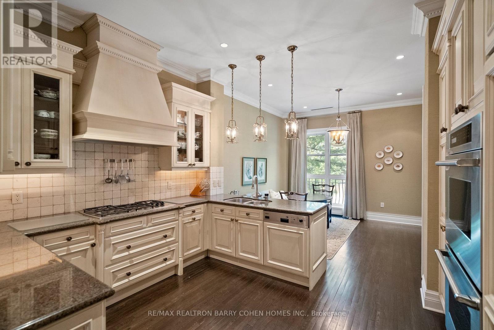 204 - 1 Post Road, Toronto, Ontario  M3B 3R4 - Photo 8 - C12698920