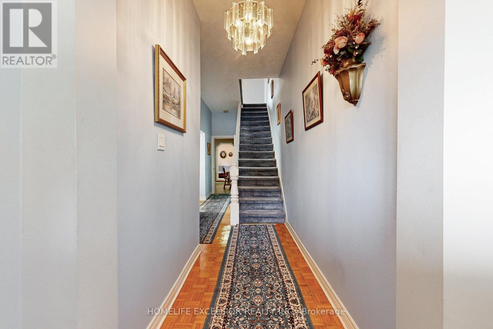 32 Argyle Street, Toronto, Ontario  M6J 1N4 - Photo 5 - C12698974