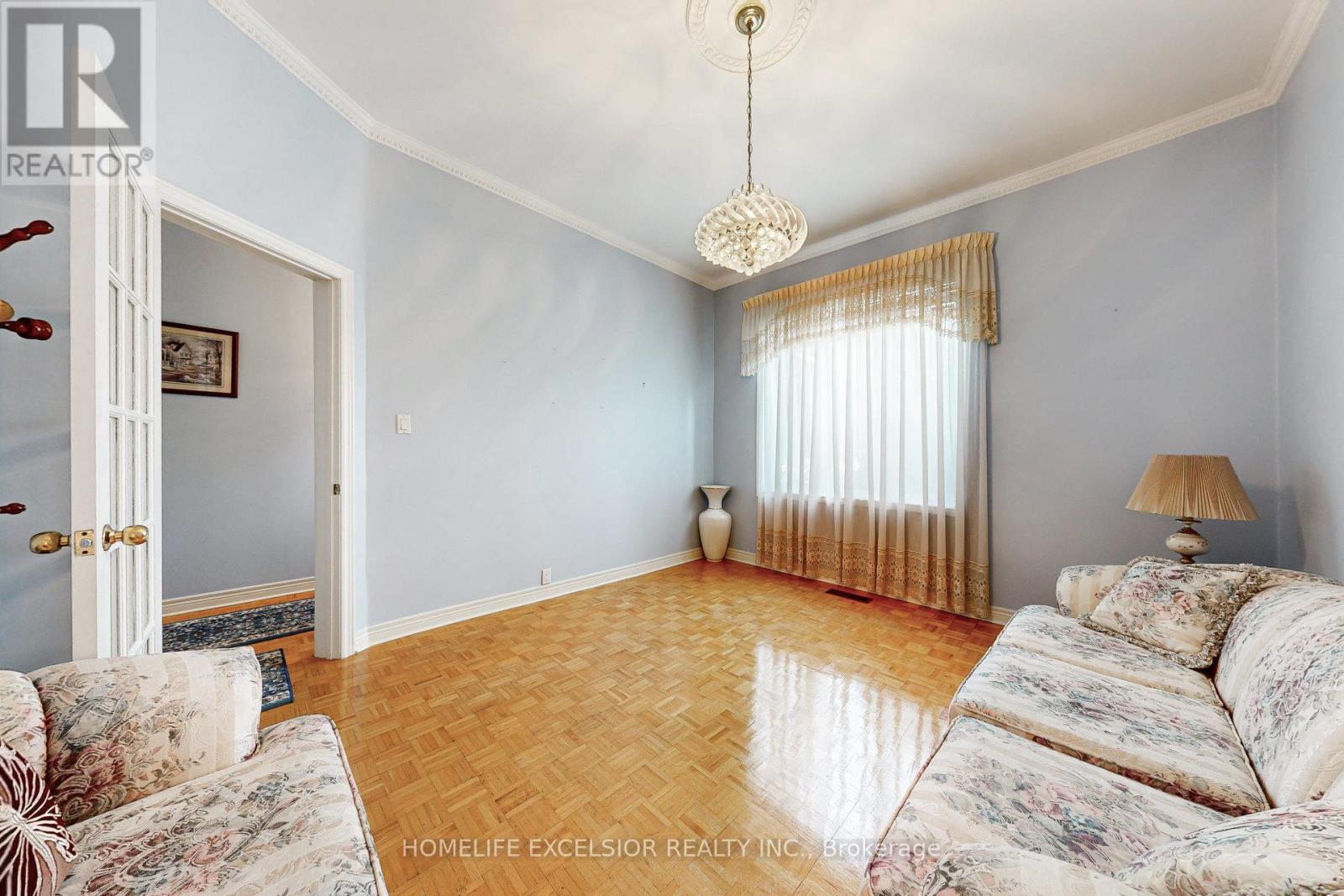 32 Argyle Street, Toronto, Ontario  M6J 1N4 - Photo 9 - C12698974