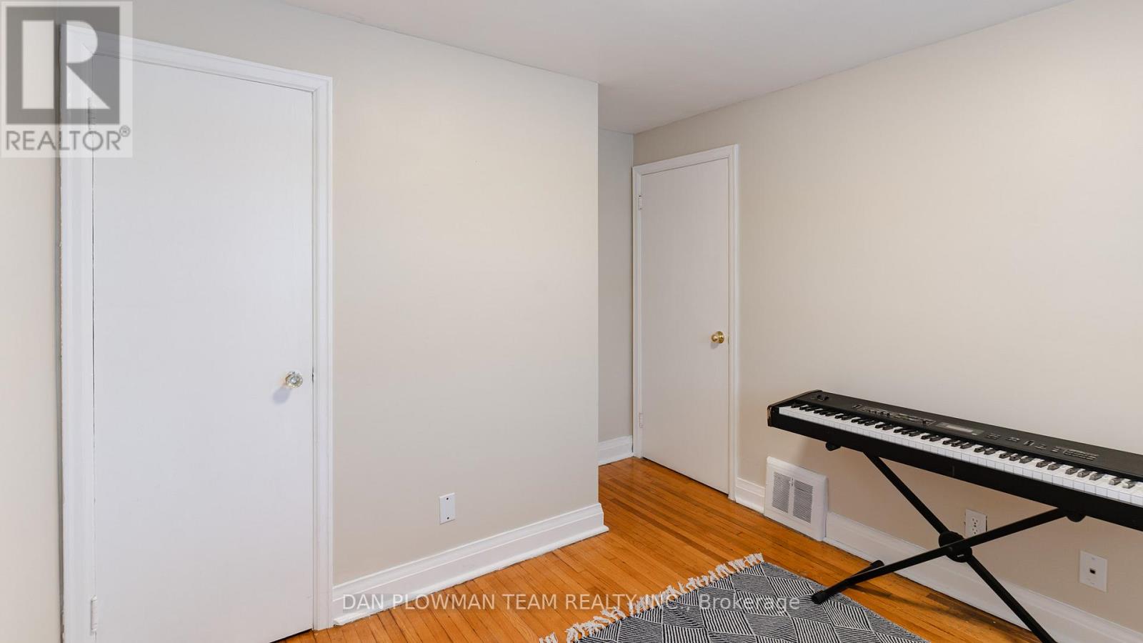 536 King Street E, Oshawa, Ontario  L1H 1G1 - Photo 30 - E12698882