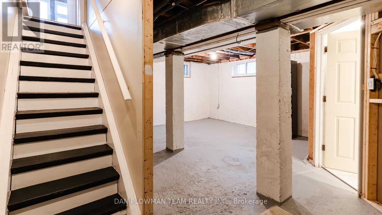 536 King Street E, Oshawa, Ontario  L1H 1G1 - Photo 35 - E12698882