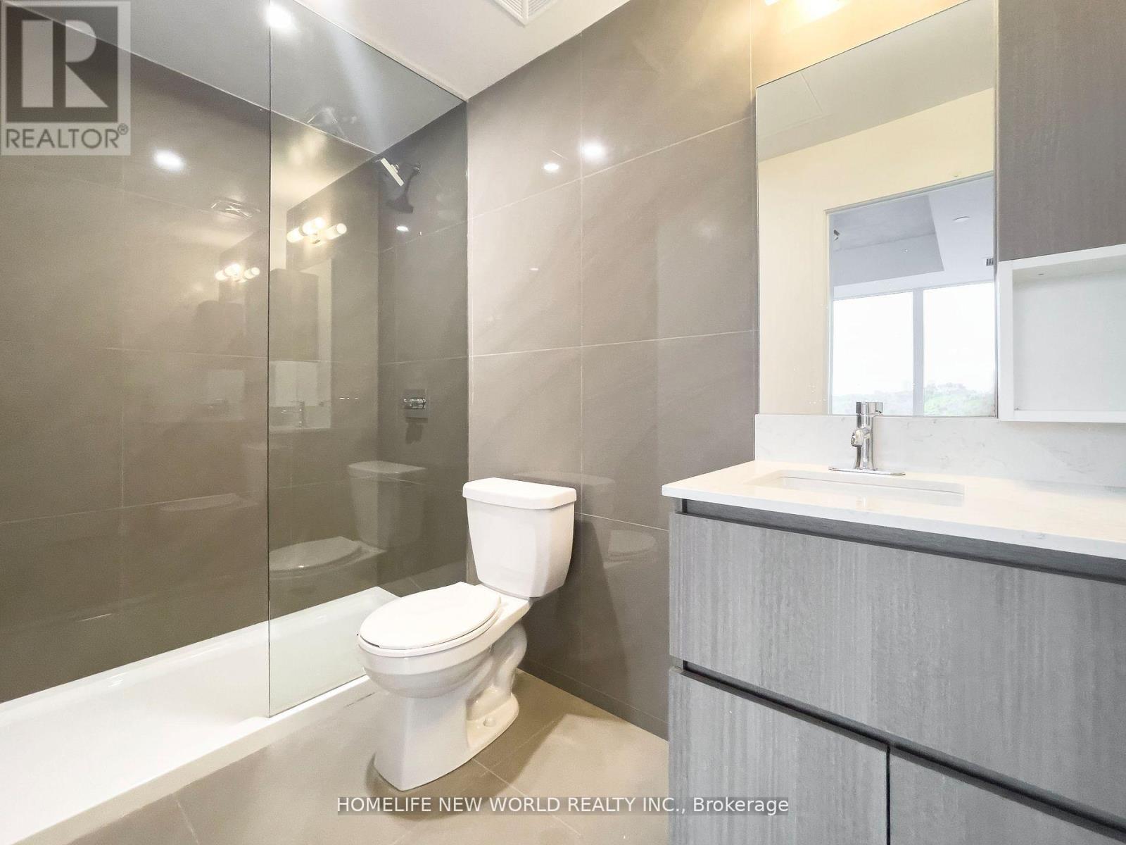 404 - 665 Queen Street E, Toronto, Ontario  M4M 1G4 - Photo 5 - E12698924