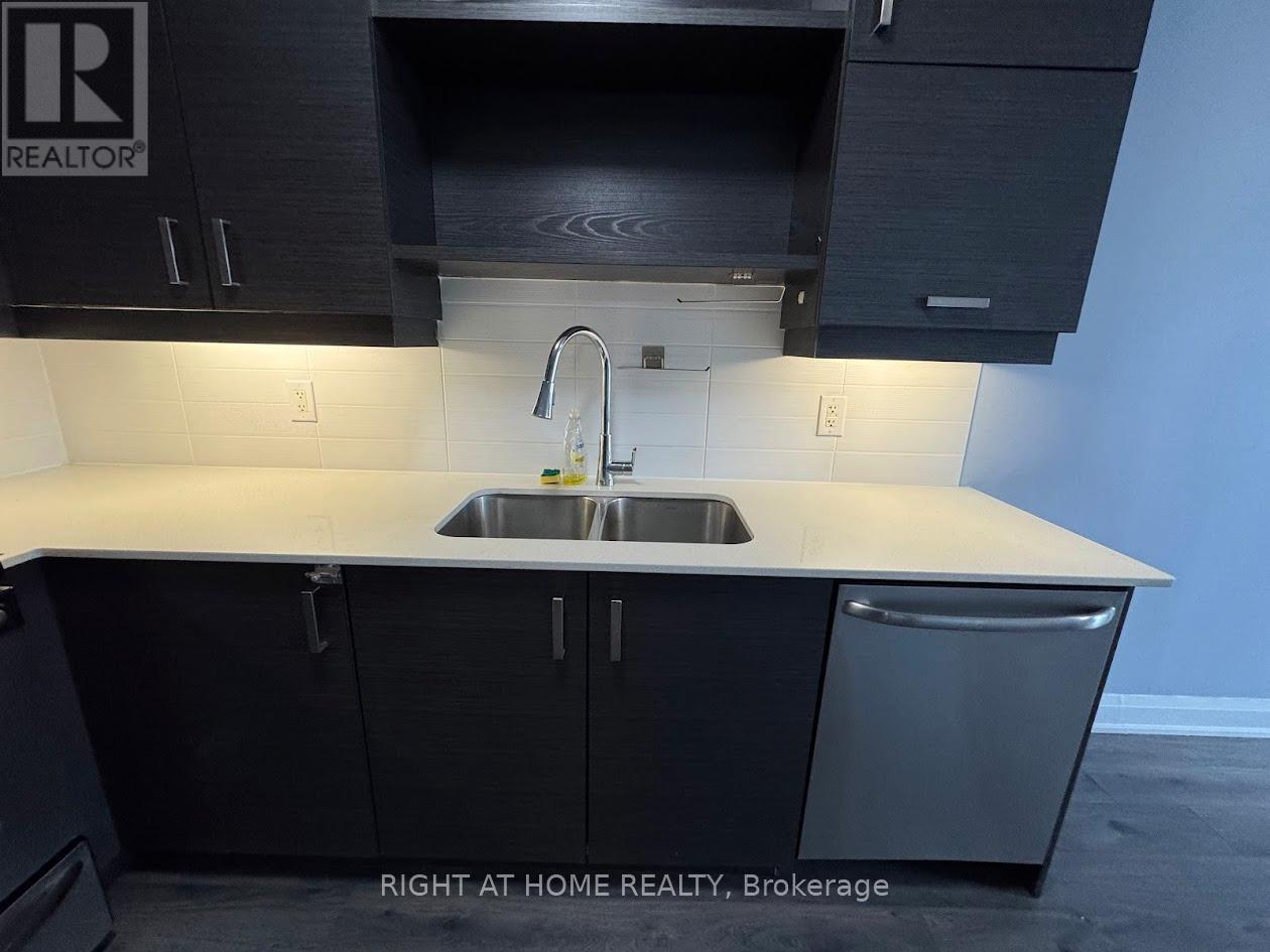 228 - 8228 Birchmount Road, Markham, Ontario  L3R 1A6 - Photo 10 - N12698856