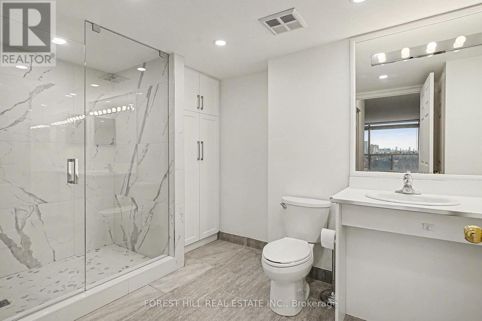 1102 - 7300 Yonge Street, Vaughan, Ontario  L4J 7Y5 - Photo 12 - N12698880