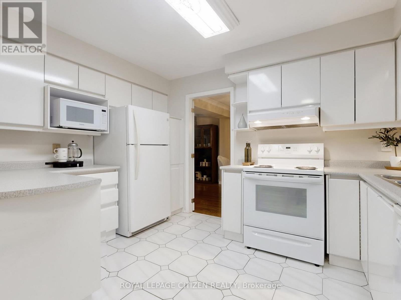 148 Grandview Avenue, Markham, Ontario  L3T 1H8 - Photo 11 - N12698892