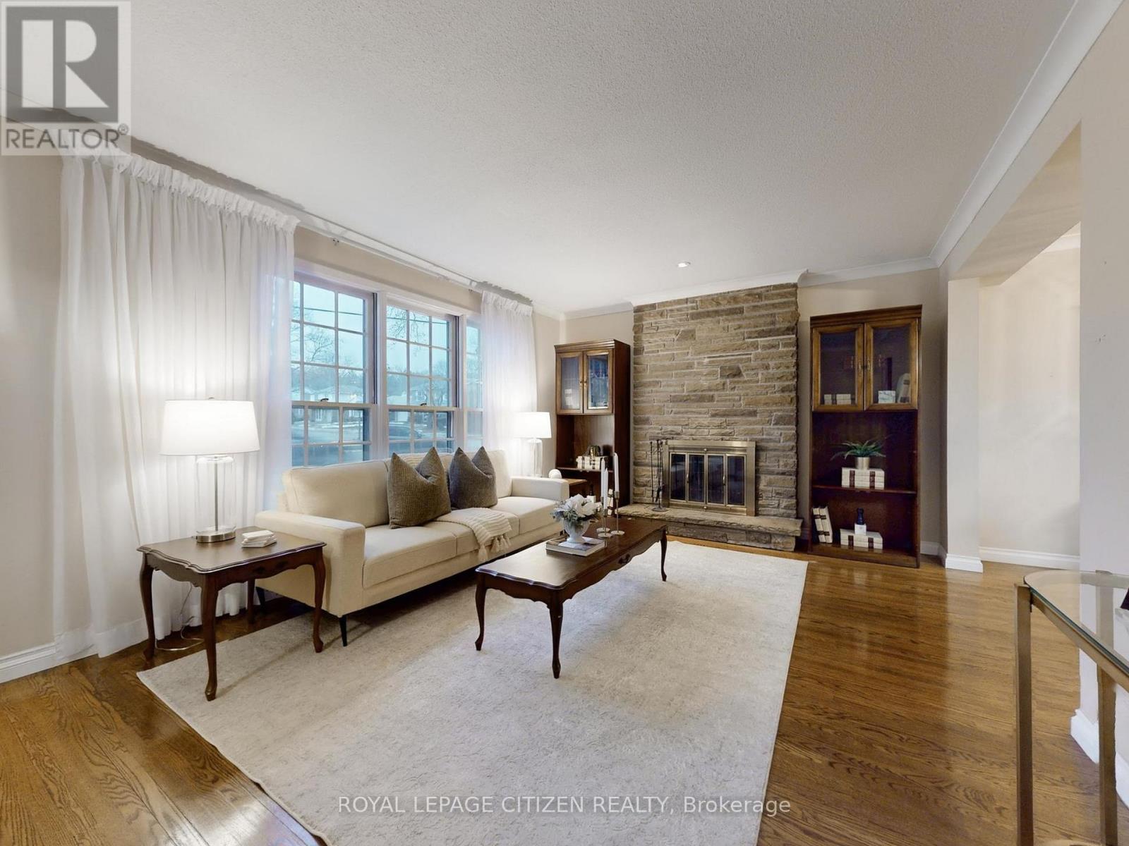 148 Grandview Avenue, Markham, Ontario  L3T 1H8 - Photo 4 - N12698892