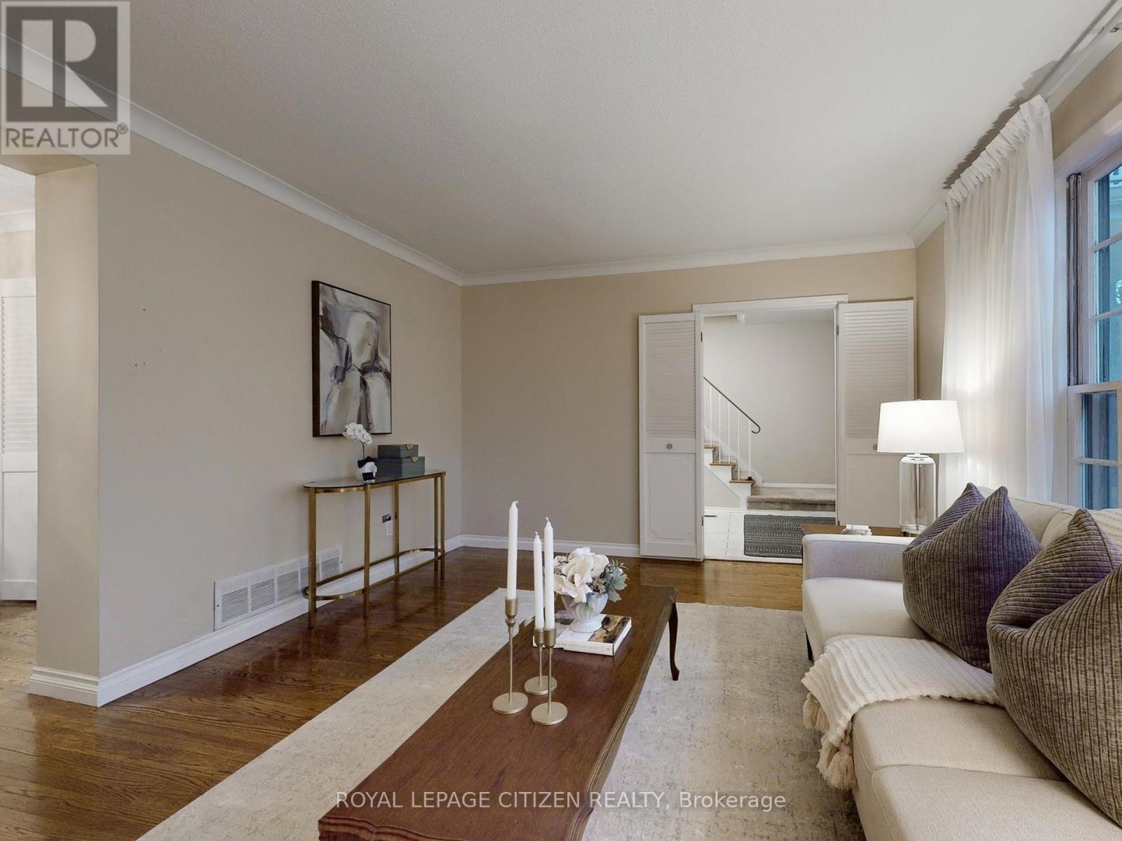 148 Grandview Avenue, Markham, Ontario  L3T 1H8 - Photo 6 - N12698892