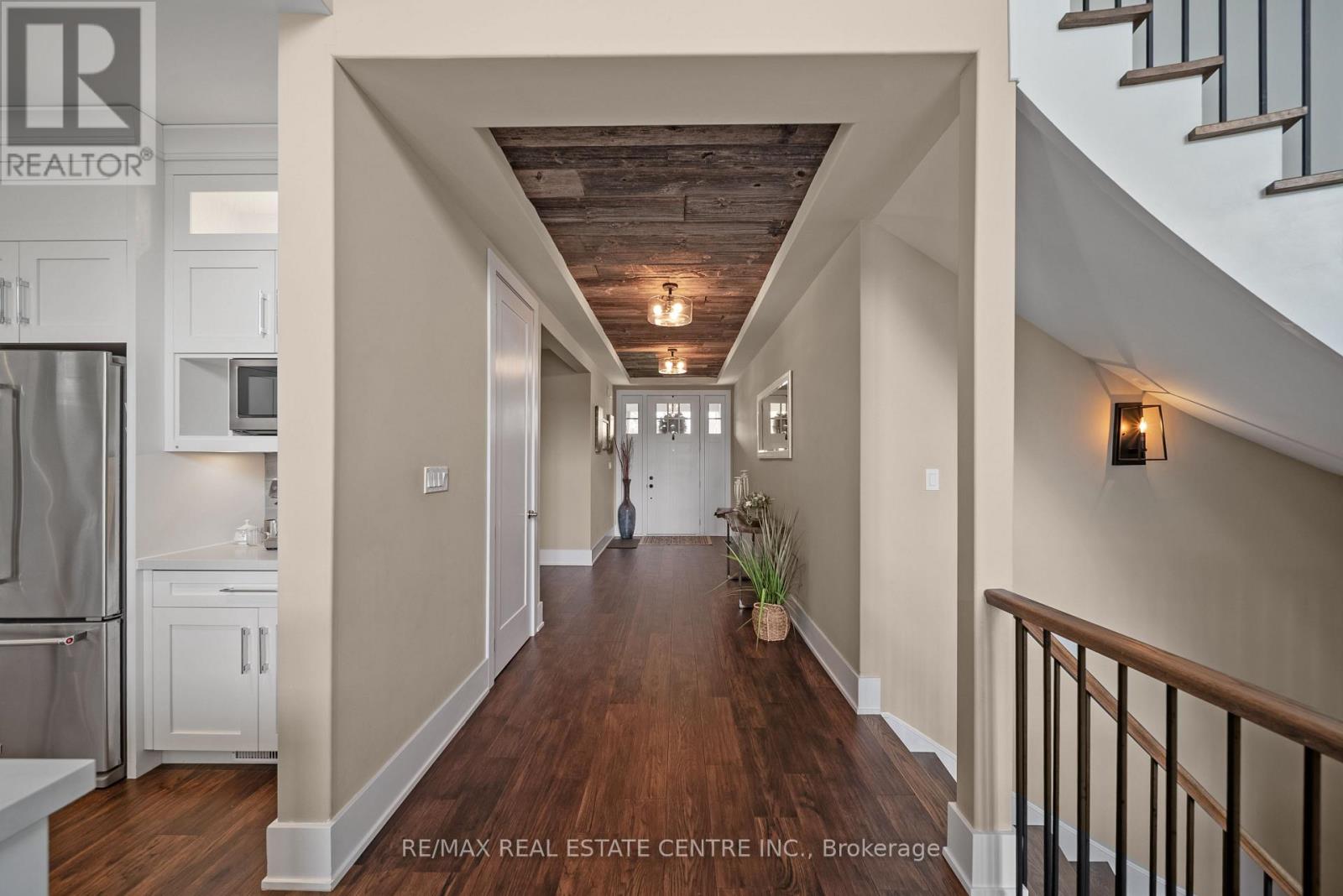 303 Sunnybrae Avenue, Innisfil, Ontario  L9S 1E5 - Photo 10 - N12698942