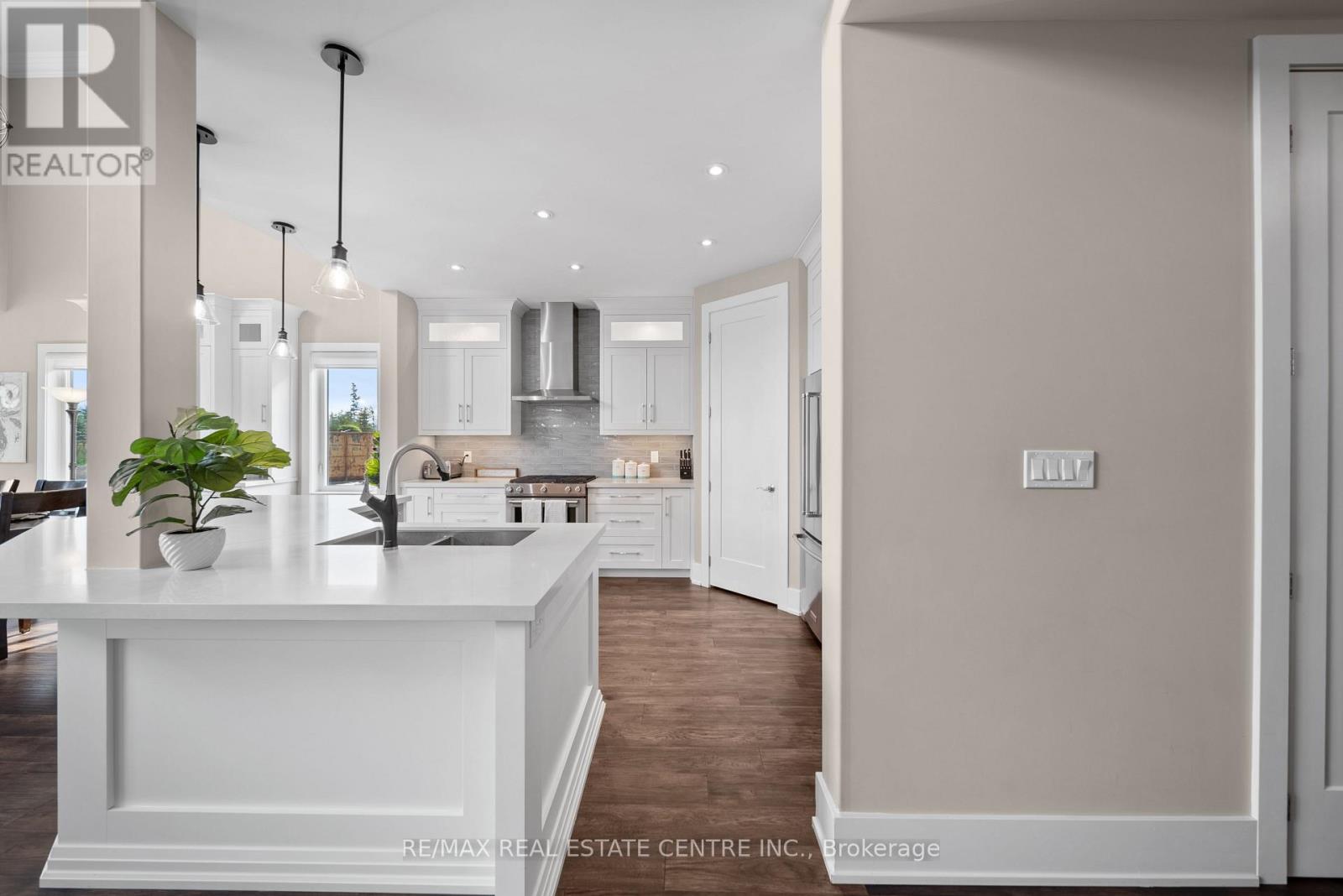 303 Sunnybrae Avenue, Innisfil, Ontario  L9S 1E5 - Photo 12 - N12698942