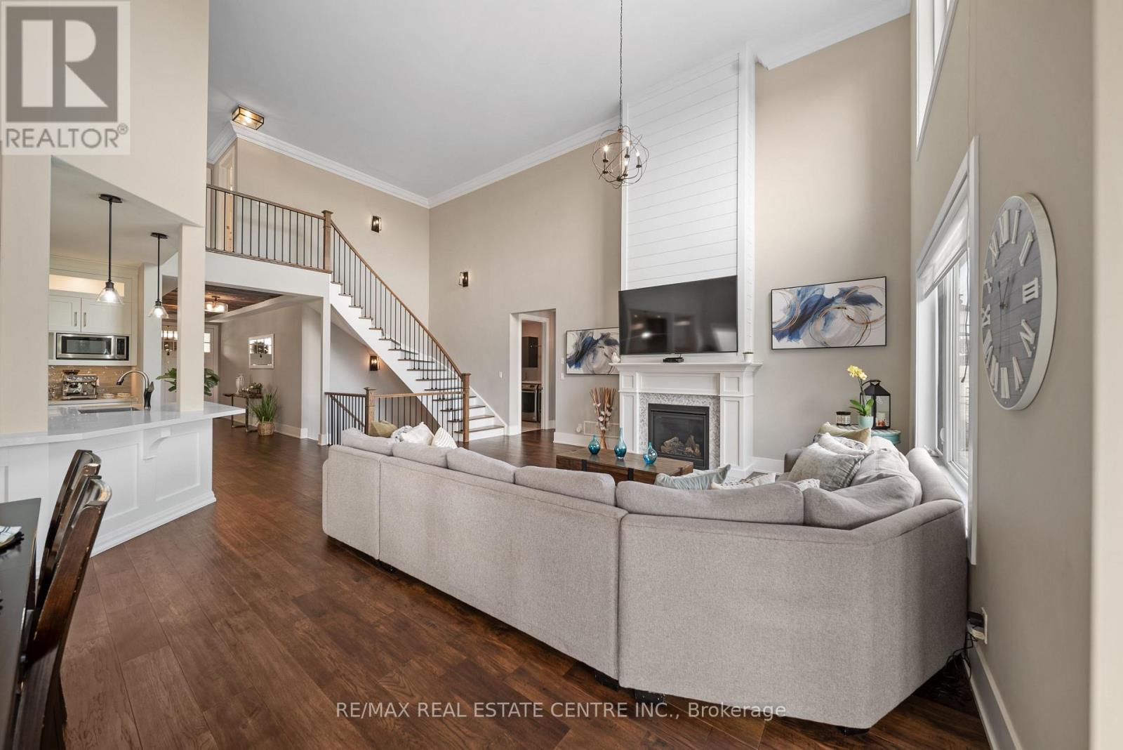 303 Sunnybrae Avenue, Innisfil, Ontario  L9S 1E5 - Photo 19 - N12698942