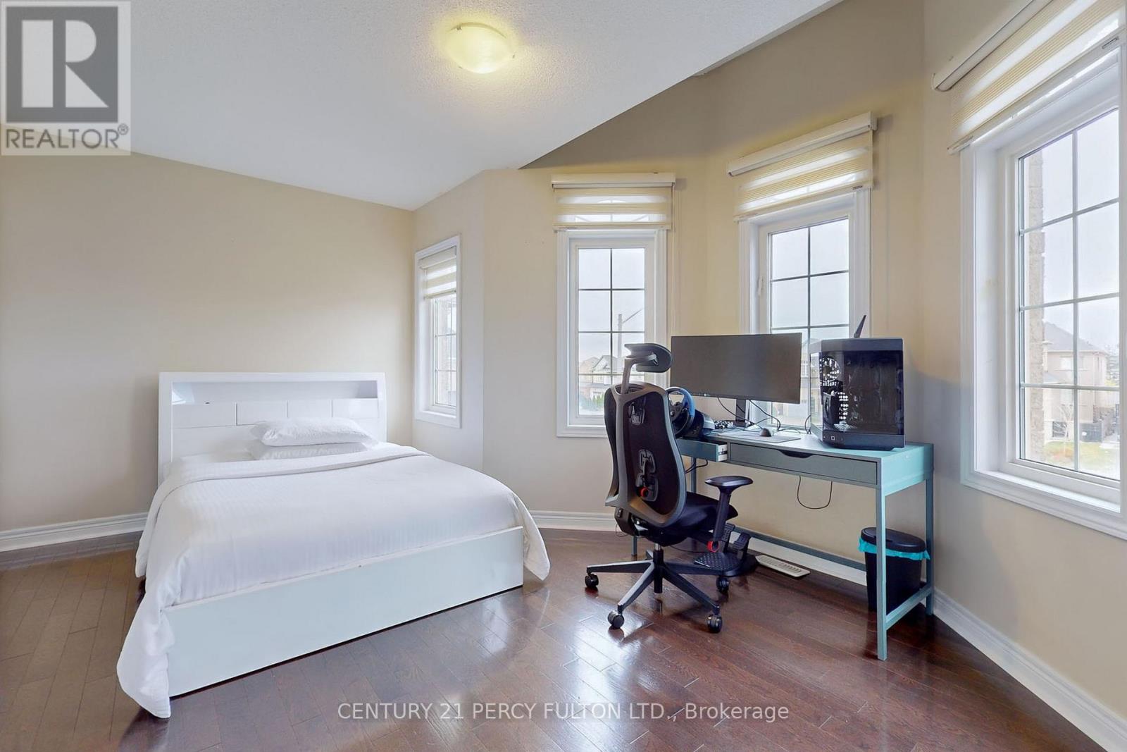 39 Jocada Court, Richmond Hill, Ontario  L4E 0Z5 - Photo 11 - N12698962