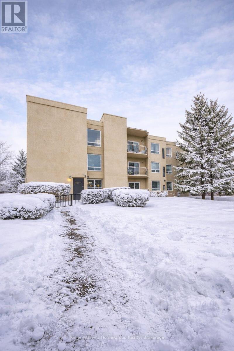 301 - 245 QUEEN STREET W, Centre Wellington, Ontario